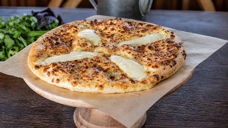 Пирог с сыром и зеленью